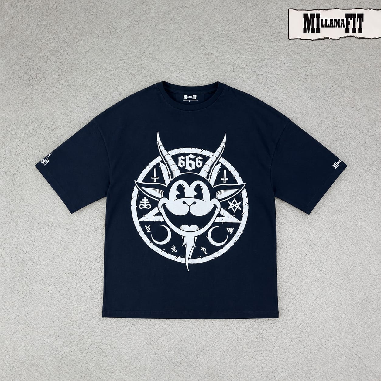 POLERA OVERSIZE BAPHOMET